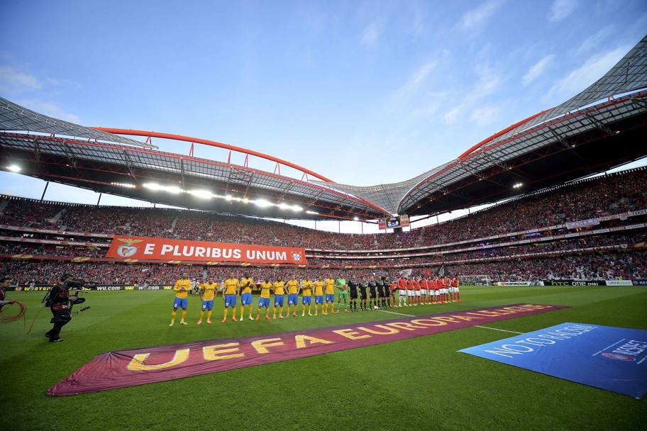 Parte l’inno dell’Europa League, tutto  pronto per Benfica-Juve, andata delle semifinali. Lapresse